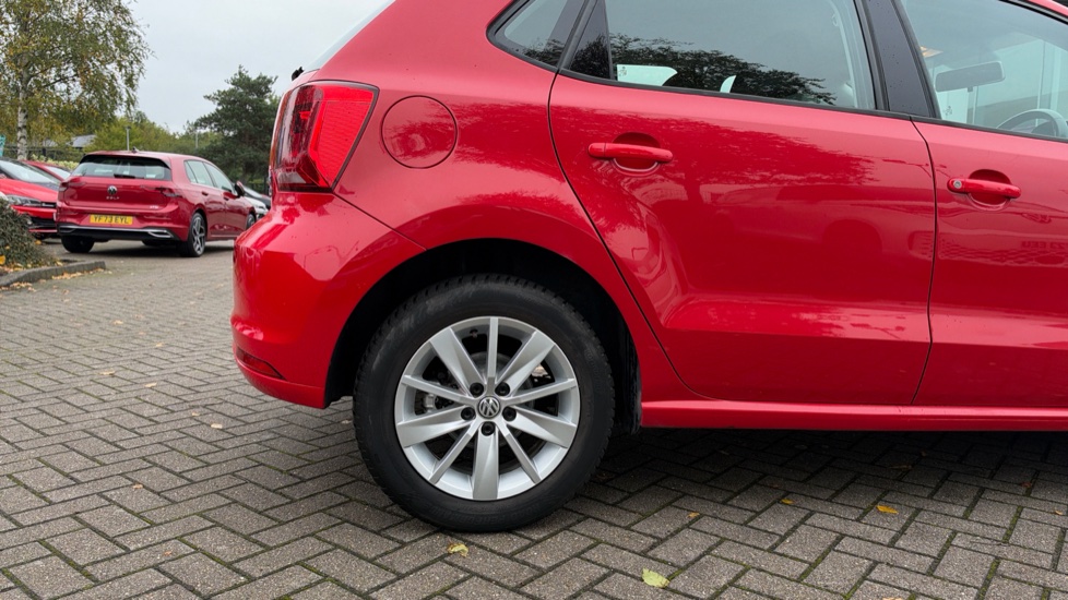 Volkswagen Polo 1.2 TSI SE 5dr Petrol Hatchback - Image 7