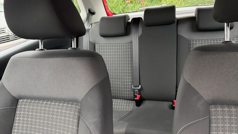 Volkswagen Polo 1.2 TSI SE 5dr Petrol Hatchback - Image 15