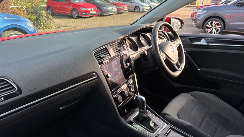Volkswagen Golf 1.5 TSI EVO 150 GT 5dr DSG Petrol Hatchback - Image 9