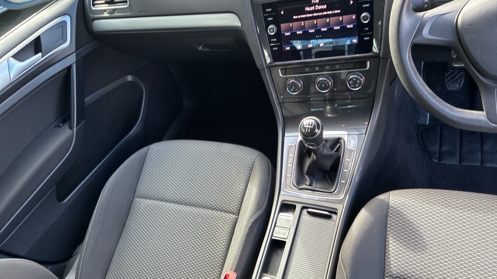 Volkswagen Golf 1.0 TSI S 5dr Petrol Hatchback - Image 13