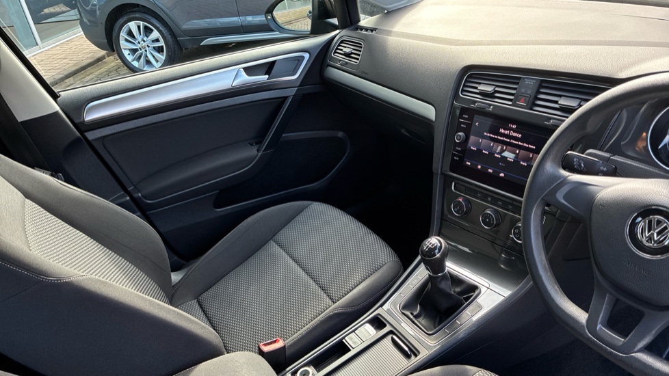 Volkswagen Golf 1.0 TSI S 5dr Petrol Hatchback - Image 14