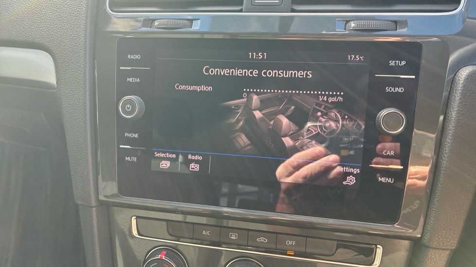 Volkswagen Golf 1.0 TSI S 5dr Petrol Hatchback - Image 25
