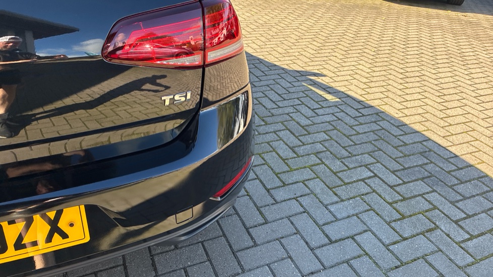 Volkswagen Golf 1.0 TSI S 5dr Petrol Hatchback - Image 33