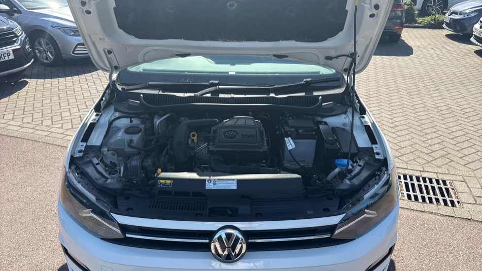 Volkswagen Polo 1.0 TSI 95 SE 5dr Petrol Hatchback - Image 8