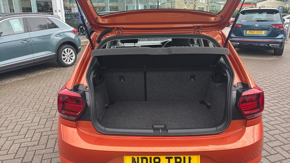 Volkswagen Polo 1.0 TSI 95 SE 5dr Petrol Hatchback - Image 4
