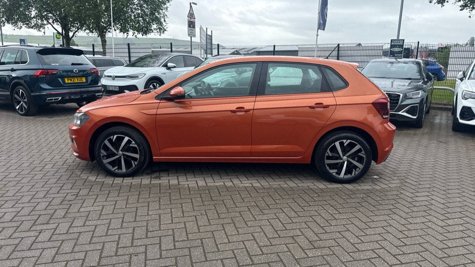 Volkswagen Polo 1.0 TSI 95 SE 5dr Petrol Hatchback - Image 45