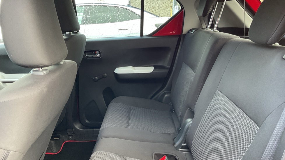 Suzuki Ignis 1.2 Dualjet SZ-T 5dr Petrol Hatchback - Image 16