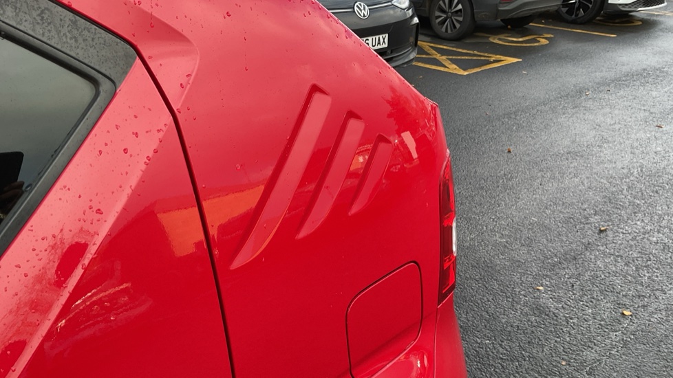 Suzuki Ignis 1.2 Dualjet SZ-T 5dr Petrol Hatchback - Image 27