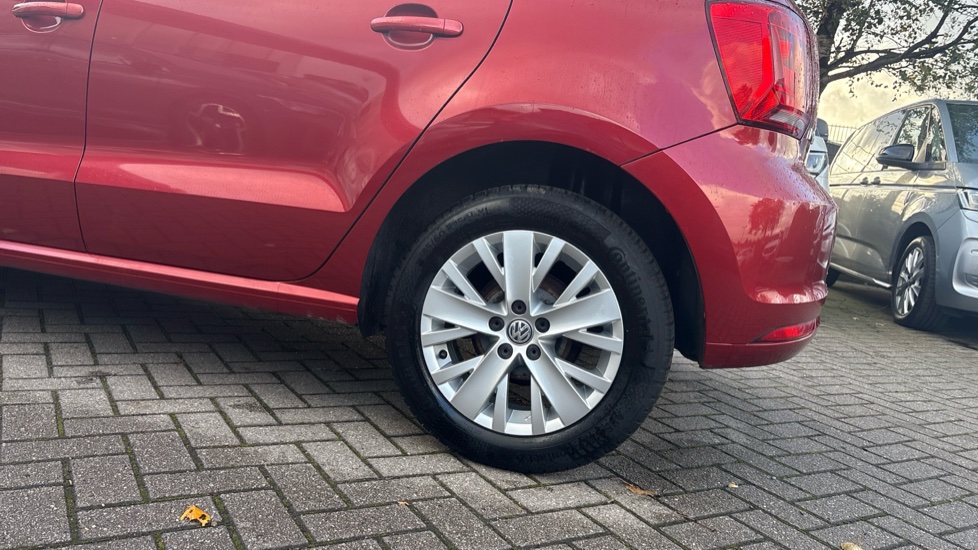 Volkswagen Polo 1.0 75 SE 5dr Petrol Hatchback - Image 7