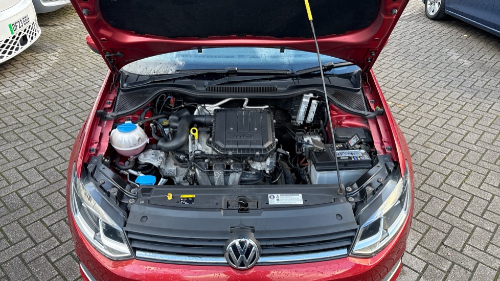 Volkswagen Polo 1.0 75 SE 5dr Petrol Hatchback - Image 8