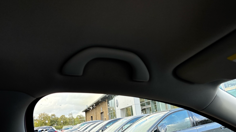 Volkswagen Polo 1.0 75 SE 5dr Petrol Hatchback - Image 37