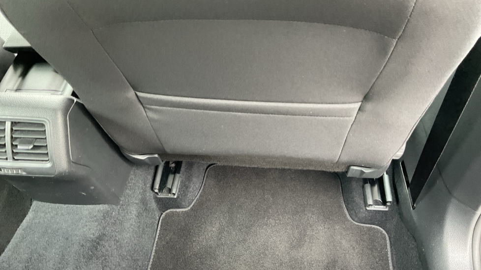 Volkswagen Golf 1.5 TSI EVO SE [Nav] 5dr Petrol Hatchback - Image 44