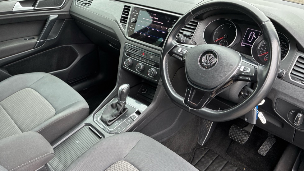 Volkswagen Golf SV 1.6 TDI 115 Match 5dr DSG Diesel Hatchback - Image 11