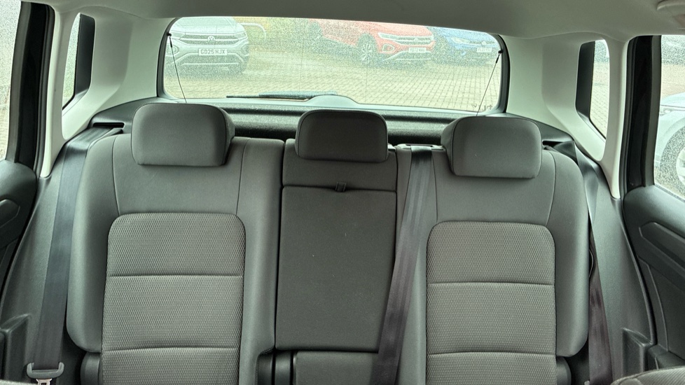 Volkswagen Golf SV 1.6 TDI 115 Match 5dr DSG Diesel Hatchback - Image 15