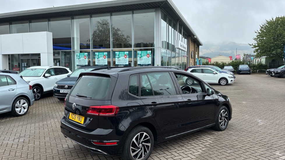 Volkswagen Golf SV 1.6 TDI 115 Match 5dr DSG Diesel Hatchback - Image 44