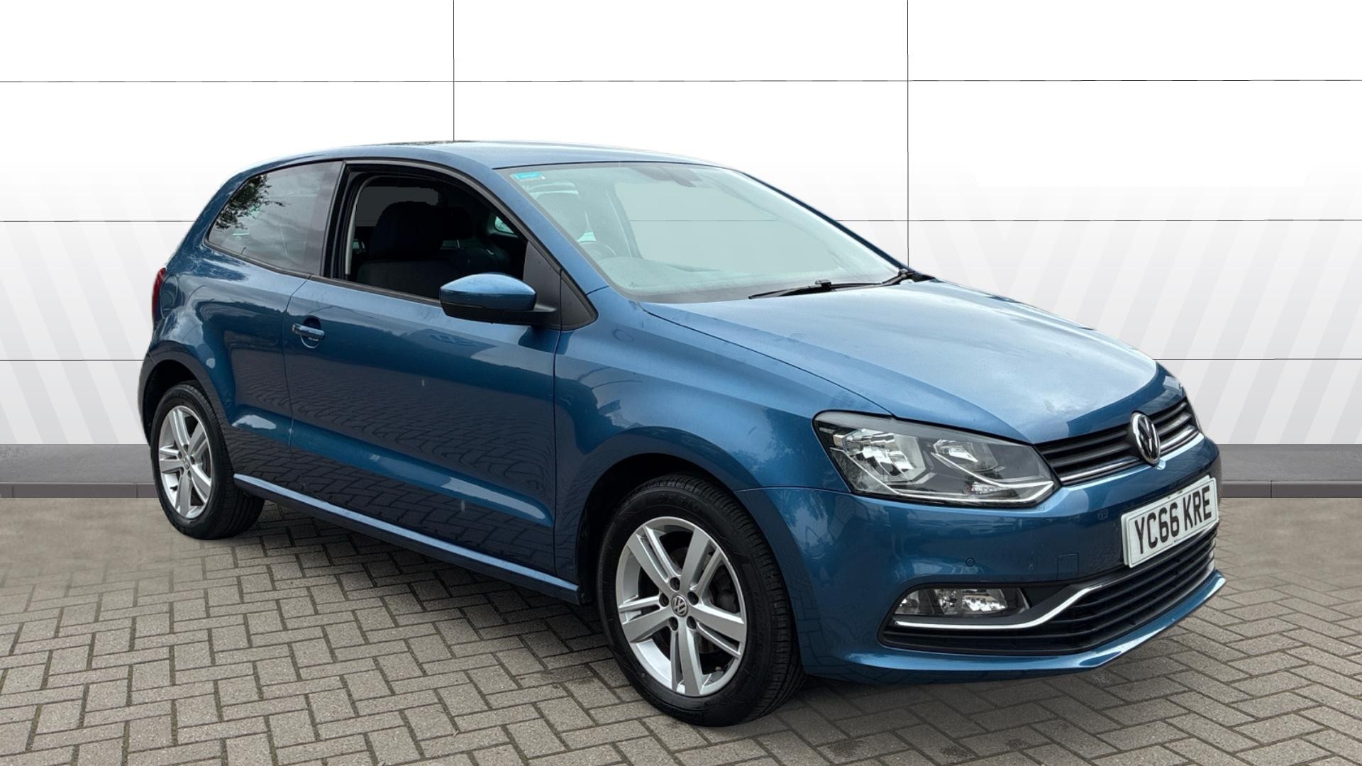 Volkswagen Polo listing photo