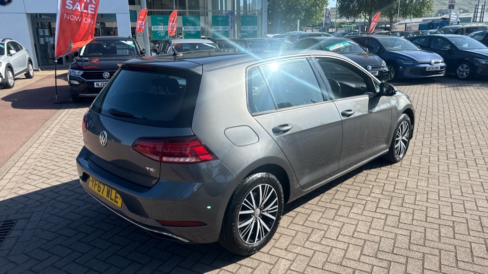 Volkswagen Golf 1.4 TSI SE [Nav] 5dr Petrol Hatchback - Image 44