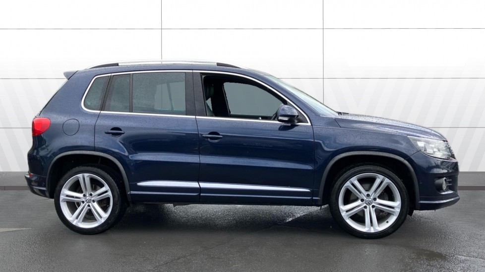 Volkswagen Tiguan 2.0 TDi BlueMotion Tech R-Line Edition 150 5dr DSG Diesel Estate - Image 5