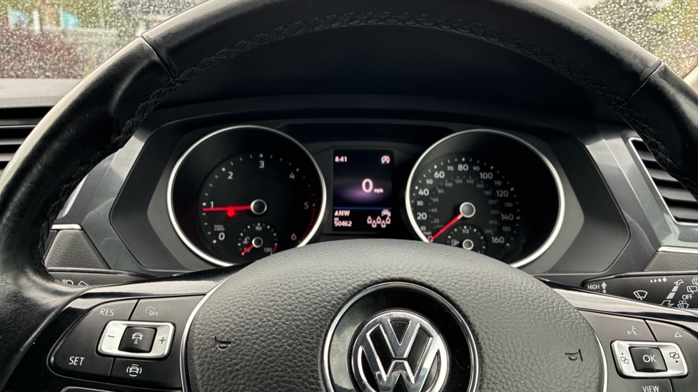 Volkswagen Tiguan Allspace 2.0 TDI Match 5dr Diesel Estate - Image 11