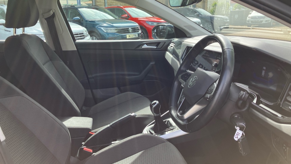 Volkswagen Taigo 1.0 TSI 110 Life 5dr Petrol Hatchback - Image 15