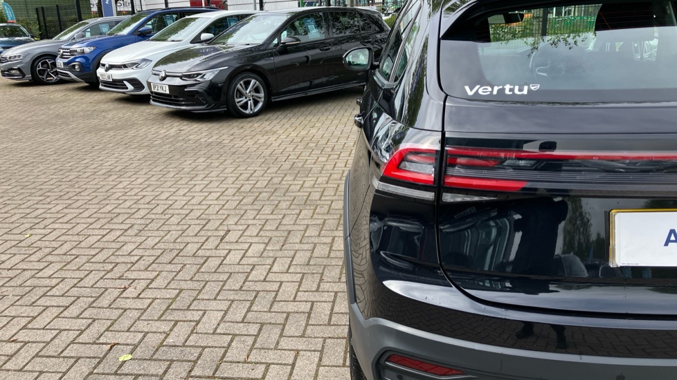 Volkswagen Taigo 1.0 TSI 110 Life 5dr Petrol Hatchback - Image 28