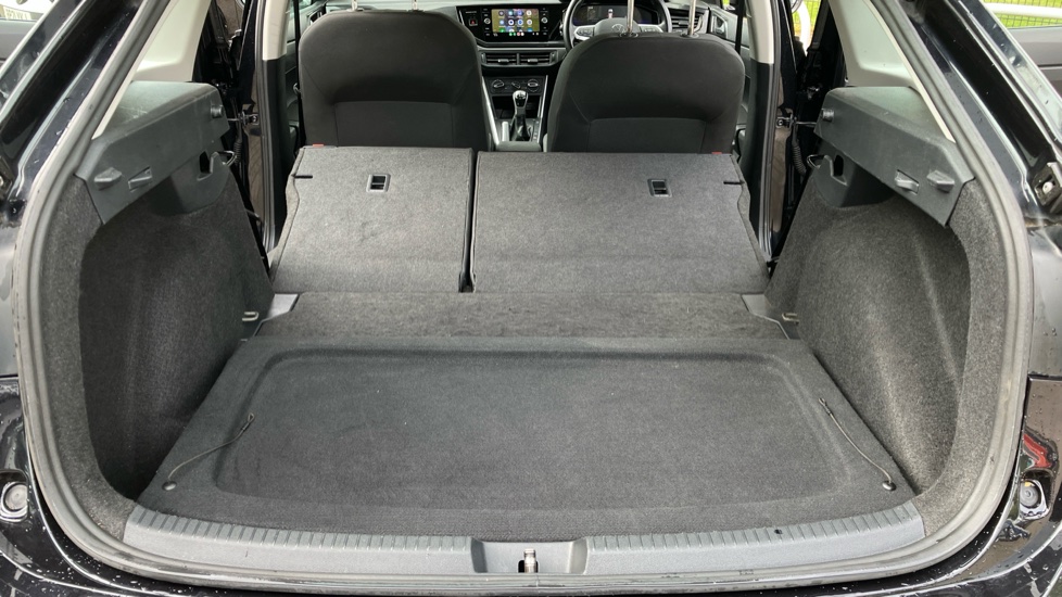 Volkswagen Taigo 1.0 TSI 110 Life 5dr Petrol Hatchback - Image 39