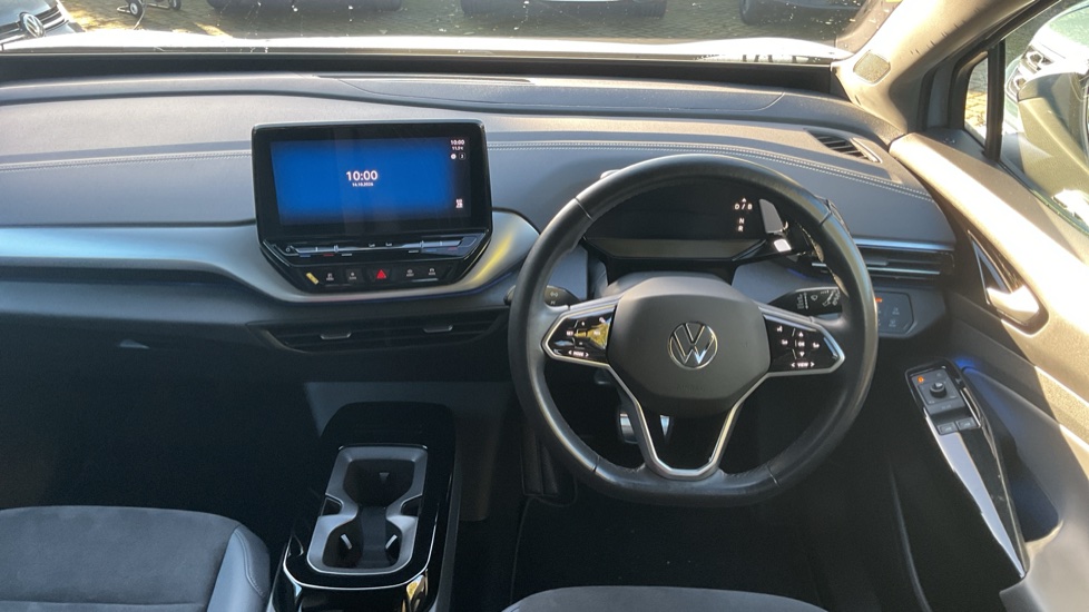Volkswagen ID.4 125kW Life Ed Pure Perf 52kWh 5dr Auto [110kW Ch] Electric Estate - Image 9