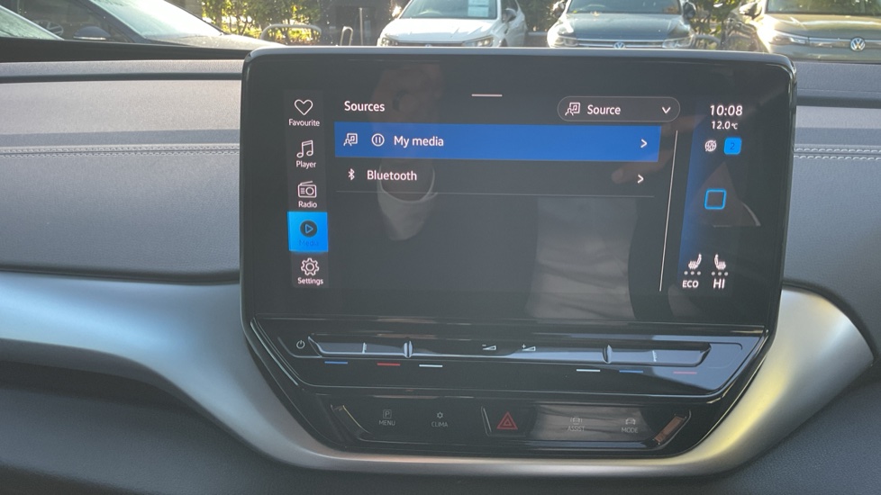 Volkswagen ID.4 125kW Life Ed Pure Perf 52kWh 5dr Auto [110kW Ch] Electric Estate - Image 38