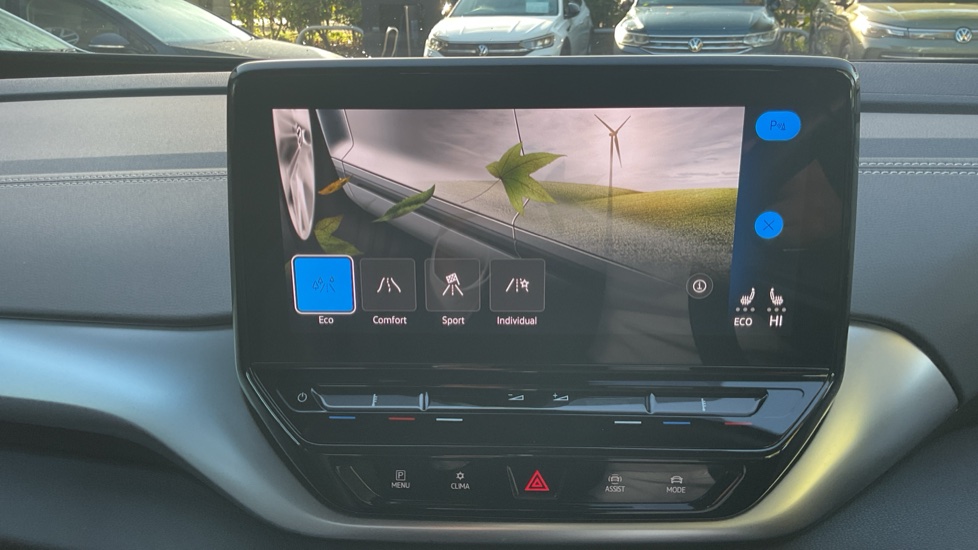 Volkswagen ID.4 125kW Life Ed Pure Perf 52kWh 5dr Auto [110kW Ch] Electric Estate - Image 40