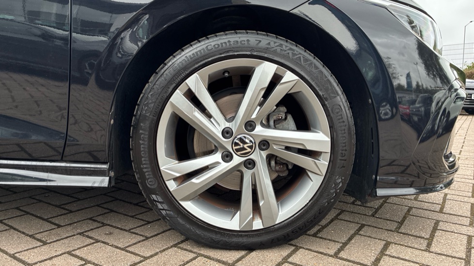 Volkswagen Golf 1.5 TSI 150 R-Line 5dr Petrol Hatchback - Image 5