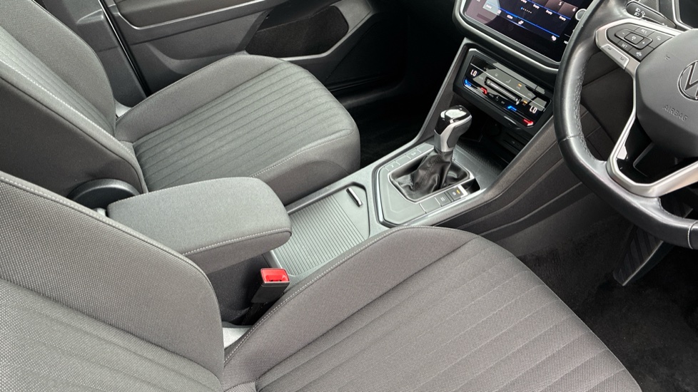 Volkswagen Tiguan Allspace 1.5 TSI Life 5dr DSG Petrol Estate - Image 14