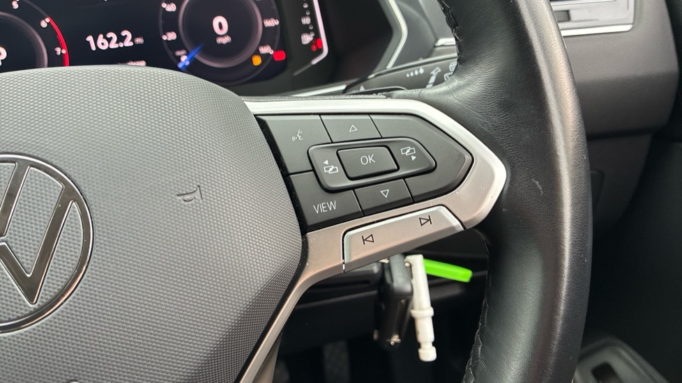 Volkswagen Tiguan Allspace 1.5 TSI Life 5dr DSG Petrol Estate - Image 18