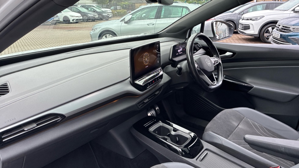 Volkswagen ID.5 128kW Style Pro 77kWh 5dr Auto Electric Coupe - Image 2