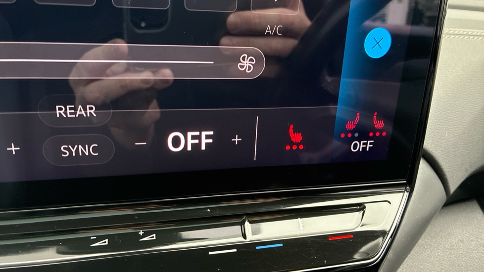Volkswagen ID.5 128kW Style Pro 77kWh 5dr Auto Electric Coupe - Image 31