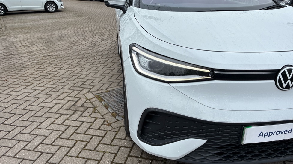 Volkswagen ID.5 128kW Style Pro 77kWh 5dr Auto Electric Coupe - Image 38