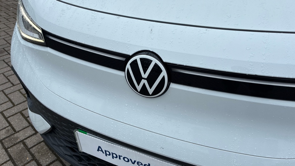 Volkswagen ID.5 128kW Style Pro 77kWh 5dr Auto Electric Coupe - Image 40