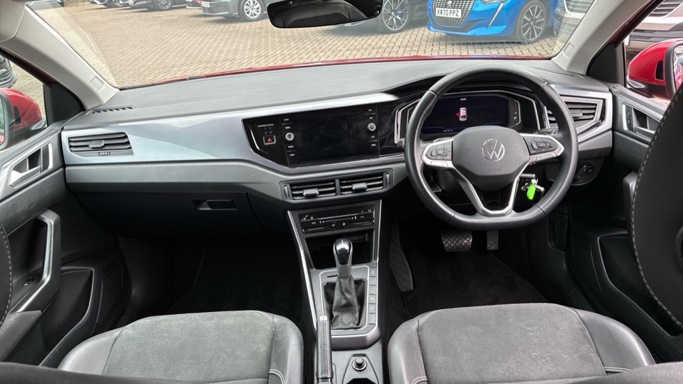Volkswagen Taigo 1.0 TSI 110 Style 5dr DSG Petrol Hatchback - Image 9