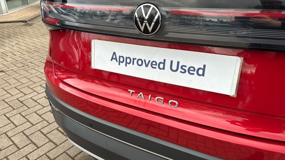 Volkswagen Taigo 1.0 TSI 110 Style 5dr DSG Petrol Hatchback - Image 43
