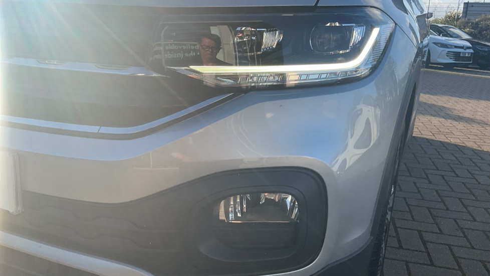 Volkswagen T-Cross 1.0 TSI Black Edition 5dr Petrol Estate - Image 40