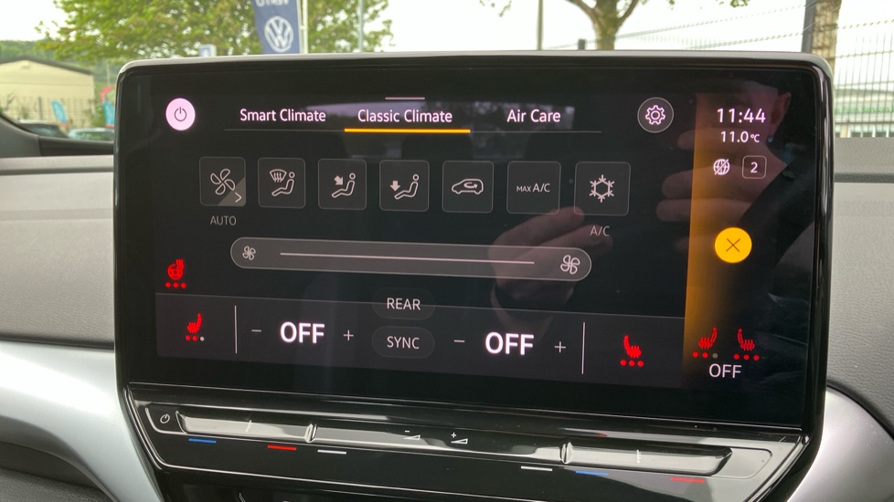 Volkswagen ID.5 150kW Max Pro Performance 77kWh 5dr Auto Electric Coupe - Image 21