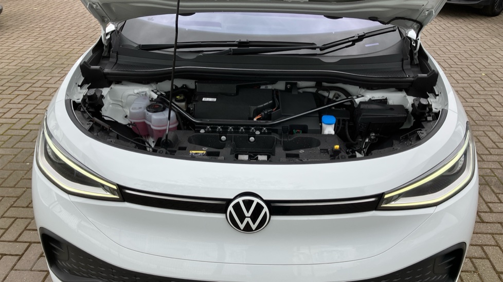 Volkswagen ID.5 150kW Max Pro Performance 77kWh 5dr Auto Electric Coupe - Image 38