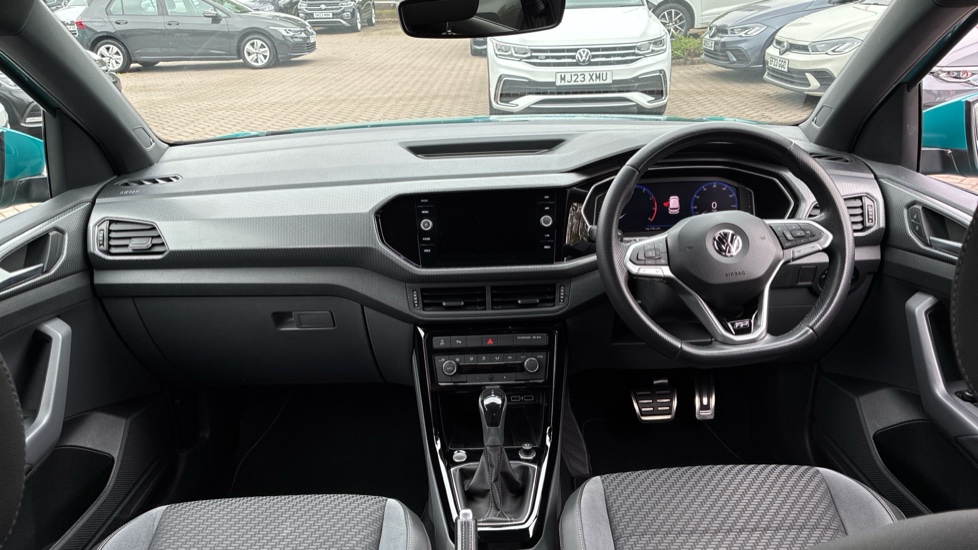 Volkswagen T-Cross 1.0 TSI 115 R-Line 5dr DSG Petrol Estate - Image 9