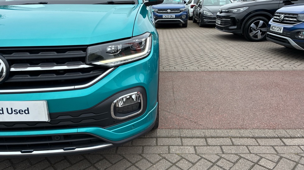 Volkswagen T-Cross 1.0 TSI 115 R-Line 5dr DSG Petrol Estate - Image 38