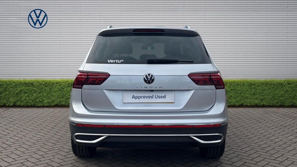 Volkswagen Tiguan 1.5 TSI 150 Elegance 5dr DSG Petrol Estate - Image 8