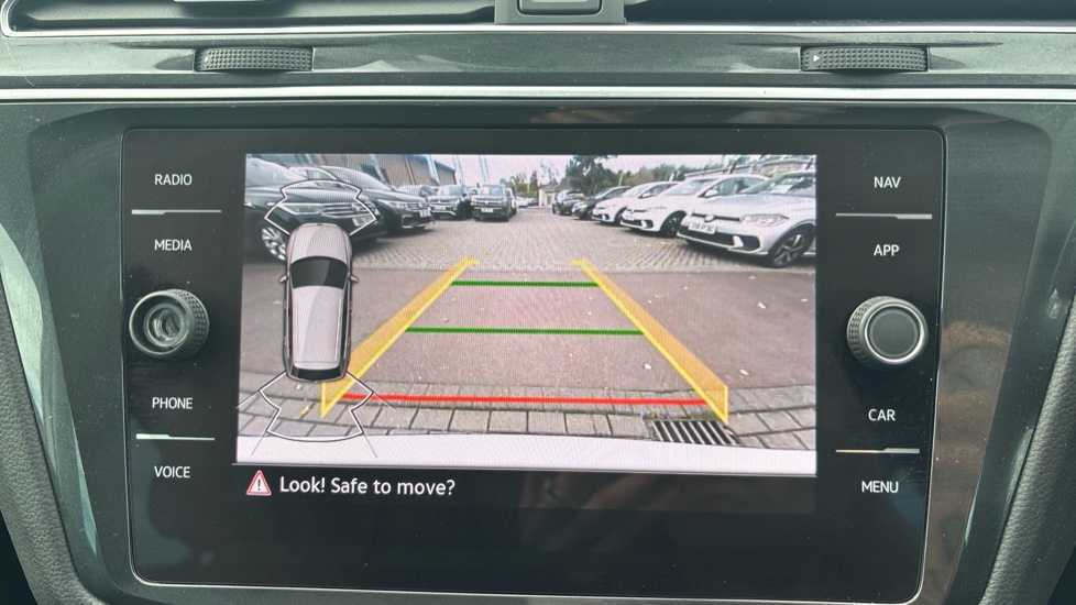 Volkswagen Tiguan 1.5 TSI 150 Elegance 5dr DSG Petrol Estate - Image 22