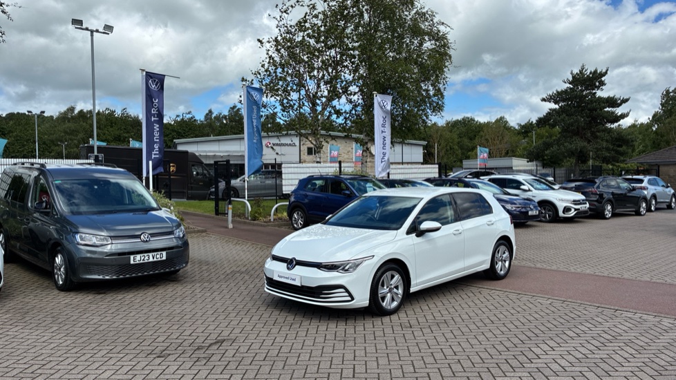 Volkswagen Golf 1.5 TSI 150 Life 5dr Petrol Hatchback - Image 45