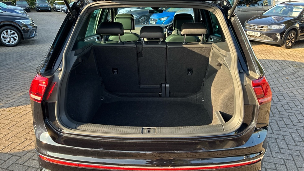 Volkswagen Tiguan 1.5 TSI 150 R-Line Edition 5dr DSG Petrol Estate - Image 20
