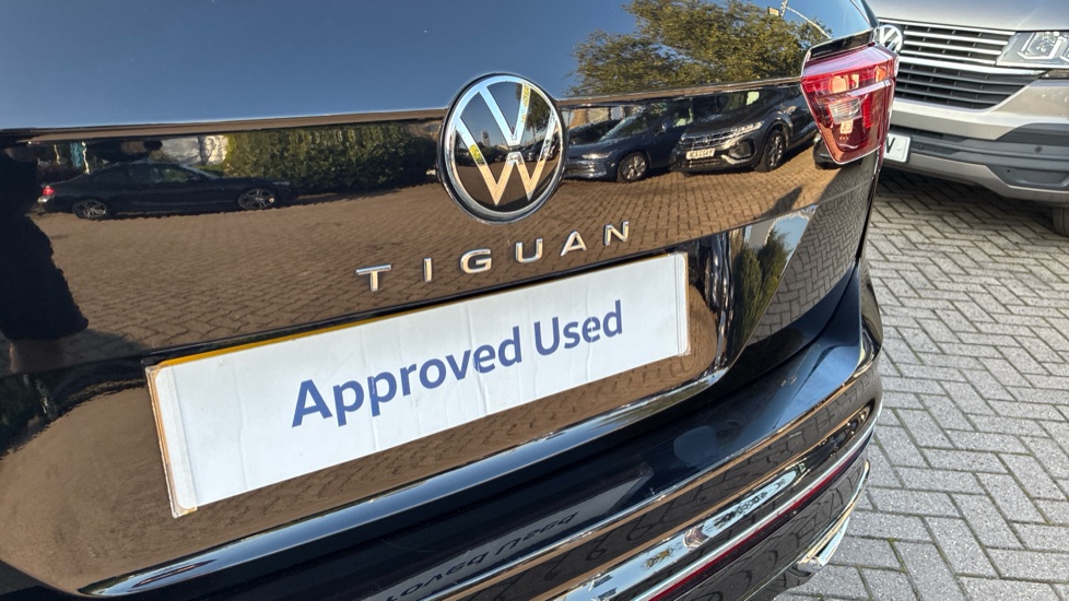 Volkswagen Tiguan 1.5 TSI 150 R-Line Edition 5dr DSG Petrol Estate - Image 45