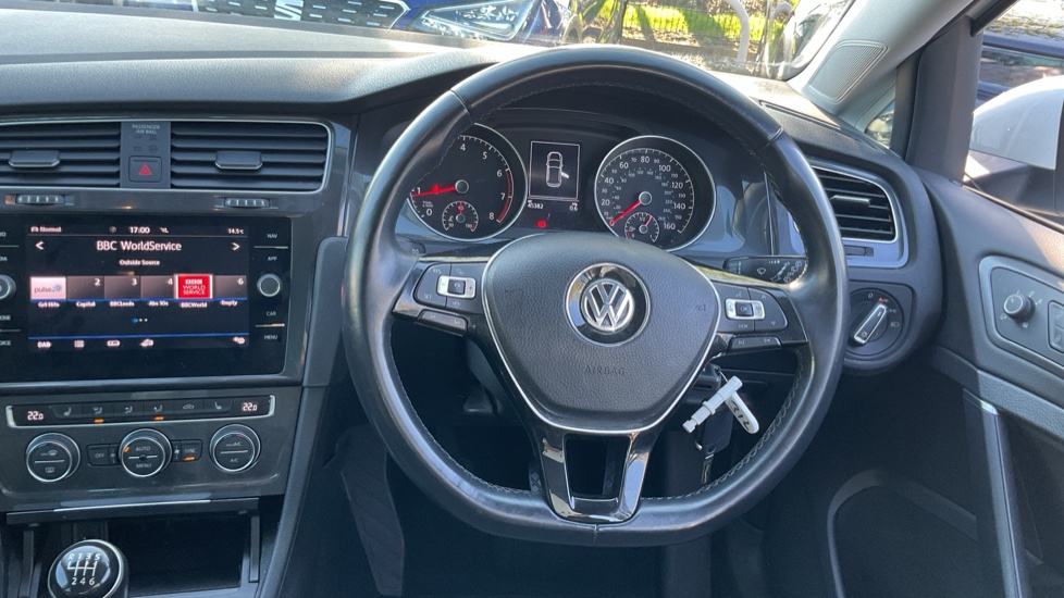 Volkswagen Golf 1.5 TSI EVO Match Edition 5dr Petrol Hatchback - Image 10