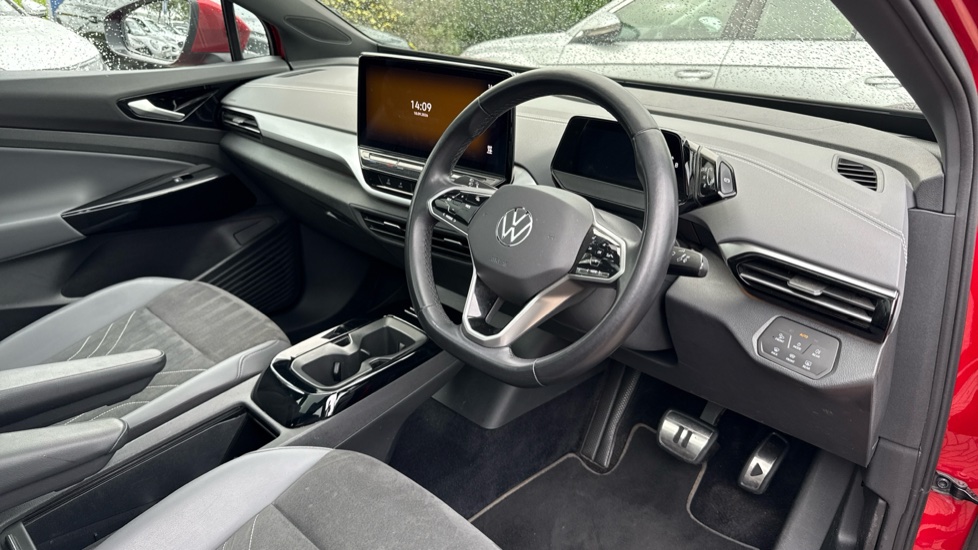 Volkswagen ID.5 128kW Style Pro 77kWh 5dr Auto Electric Coupe - Image 6